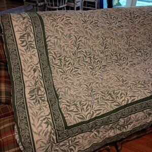 Sanderson king size comforter